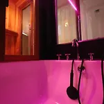 Le Cocon Aux Portes De La Place Stanislas Nancy