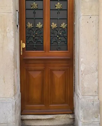 Le Cocon Aux Portes De La Place Stanislas Appartement *